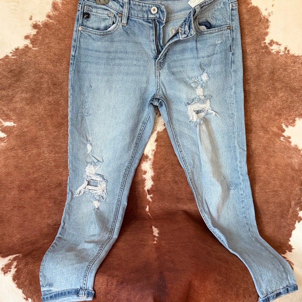 KanCan Light Blue Distressed Ankle Jeans